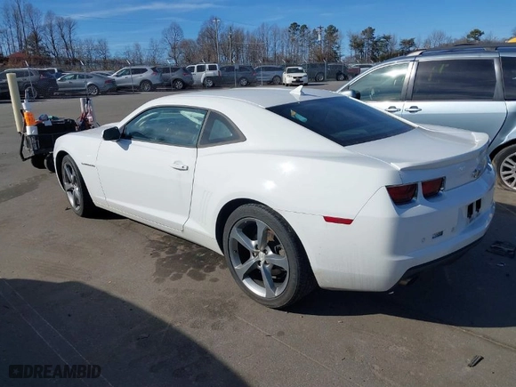 2013 Chevrolet Camaro LT with VIN 2G1FC1E32D9128853, listed as a IAAI auction lot 41427170 with 174123 miles. Bid and sale history available at carsss.com. Image 3.