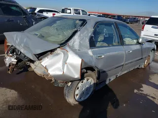 1997 Honda Accord LX with VIN 1HGCD5637VA249818, listed as a IAAI auction lot 40947015 with 170,153 mi miles and . Bid and sale history available at carsss.com. Image 4.