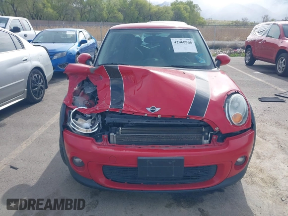 2012 MINI Hardtop с VIN WMWSU3C53CT539928, выставлен на аукционе IAAI как лот 42060966 с пробегом 147 343 миль миль и . История ставок и продаж доступна на DreamBid. Изображение 11.