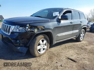 2012 Jeep Grand Cherokee Laredo with VIN 1C4RJFAG5CC118826, listed as a IAAI auction lot 42039801 with 158,153 mi miles. Bid and sale history available at carsss.com. Image 18.