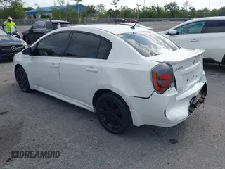 2012 Nissan Sentra 2.0 z VIN 3N1AB6AP0CL701340, wystawiony jako IAAI lot #42094800 z przebiegiem 189 128 mil mil oraz . Historia ofert i sprzedaży dostępna na DreamBid. Obrazek 3.