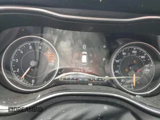 2019 Jeep Cherokee Limited z VIN 1C4PJMDX6KD139989, wystawiony jako Copart lot #54819445 z przebiegiem 119 077 mil mil oraz Szkoda całkowita • Salvage title. Historia ofert i sprzedaży dostępna na DreamBid. Obrazek 9.