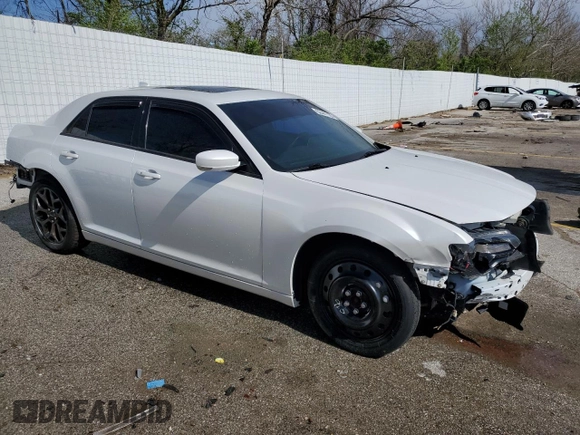 2016 Chrysler 300 with VIN 2C3CCAGG4GH198640, listed as a Copart auction lot 52441155 with 115,287 mi miles and Salvage Title. Bid and sale history available at carsss.com. Image 4.