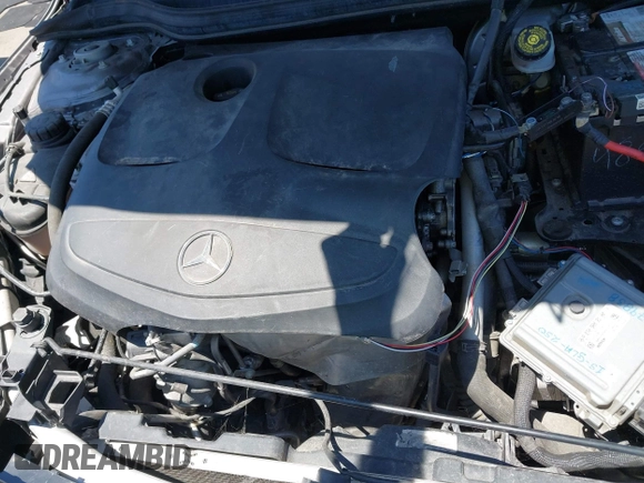 2017 Mercedes-Benz GLA 250 z VIN WDCTG4EB6HJ303262, wystawiony jako IAAI lot #42236512 z przebiegiem 59 681 mil mil oraz . Historia ofert i sprzedaży dostępna na DreamBid. Obrazek 19.