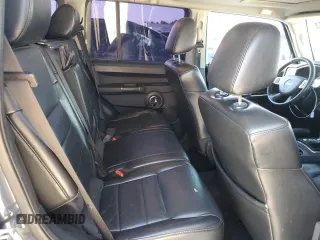2010 Jeep Commander Sport with VIN 1J4RH4GK8AC157395, listed as a Copart auction lot 70649364 with 158,338 mi miles and Salvage Title. Bid and sale history available at carsss.com. Image 11.
