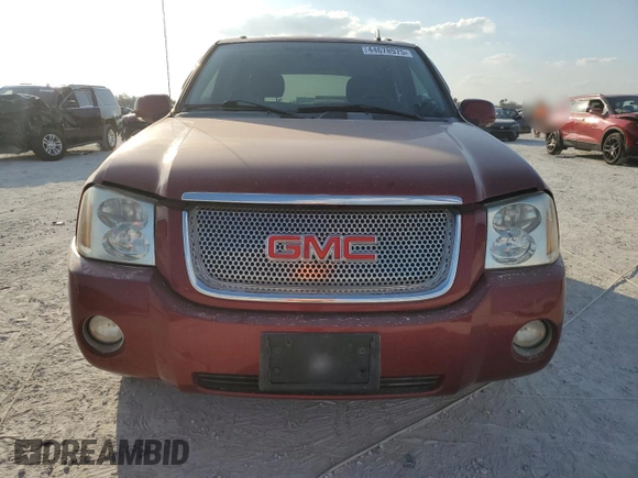 2006 GMC Envoy Denali z VIN 1GKET63M662302568, wystawiony jako Copart lot #44678975 z przebiegiem Nie podano mil oraz Szkoda całkowita • Salvage title. Historia ofert i sprzedaży dostępna na DreamBid. Obrazek 5.