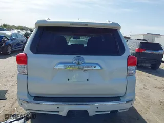 2011 Toyota 4Runner SR5 with VIN JTEZU5JR6B5026240, listed as a IAAI auction lot 41840510 with 99,900 mi miles. Bid and sale history available at carsss.com. Image 16.