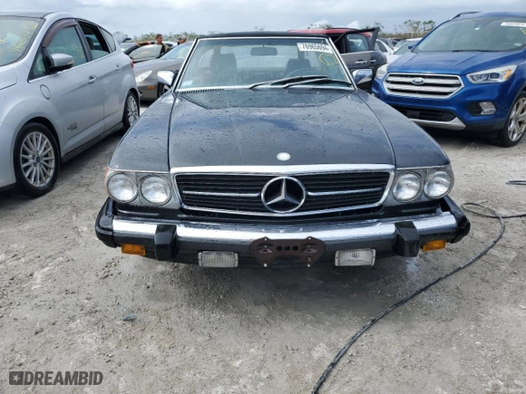 1987 Mercedes-Benz 560 Series 560SL with VIN WDBBA48D9HA060044, listed as a Copart auction lot 76965694 with NaN miles and Non Repairable. Bid and sale history available at carsss.com. Image 5.