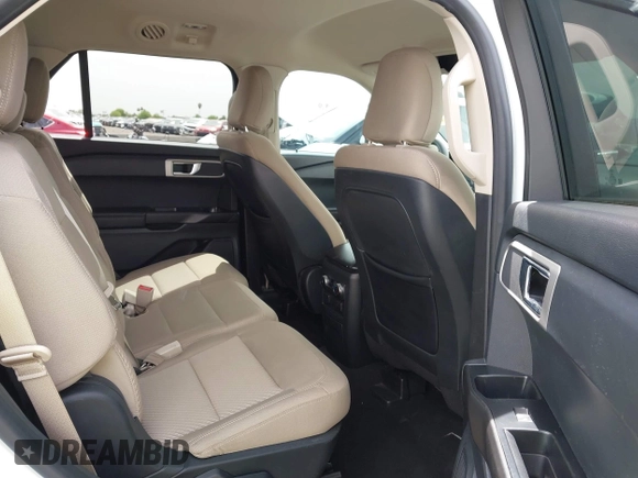 2020 Ford Explorer with VIN 1FMSK7BH8LGC99324, listed as a IAAI auction lot 42379677 with 51,487 mi miles and . Bid and sale history available at DreamBid. Image 8.