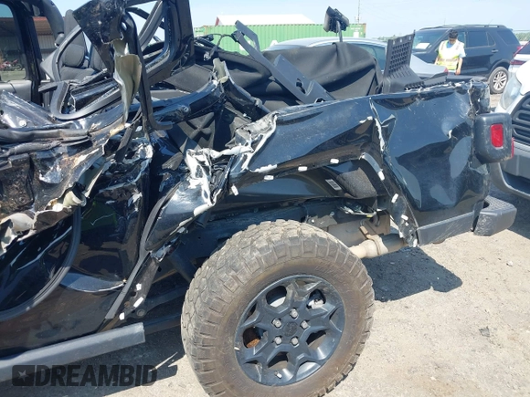 2023 Jeep Gladiator Sport S z VIN 1C6HJTAG2PL544870, wystawiony jako IAAI lot #42155013 z przebiegiem Nie podano mil oraz . Historia ofert i sprzedaży dostępna na DreamBid. Obrazek 18.