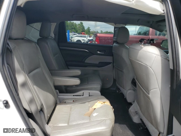 2015 Toyota Highlander Limited with VIN 5TDDKRFH8FS173610, listed as a Copart auction lot 52154925 with 0 mi miles and Salvage Title. Bid and sale history available at carsss.com. Image 11.