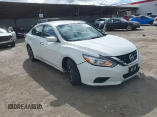 2018 Nissan Altima SR with VIN 1N4AL3AP5JC254754, listed as a IAAI auction lot 41725536 with 74,694 mi miles and . Bid and sale history available at carsss.com. Image 1.