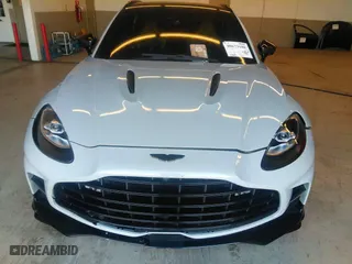 2023 Aston Martin DBX 707 with VIN SD7VUJBW2PTV05712, listed as a IAAI auction lot 40673188 with 4,702 mi miles. Bid and sale history available at carsss.com. Image 13.