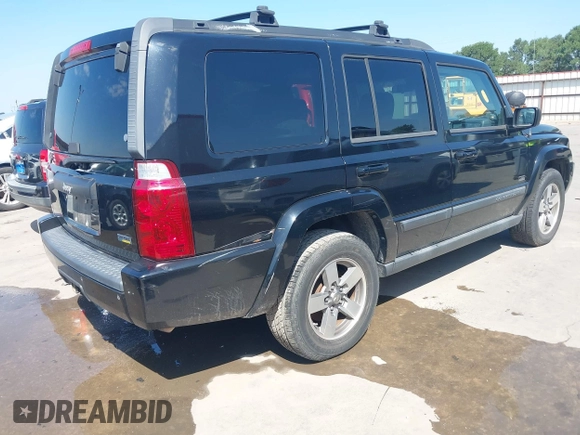 2007 Jeep Commander Sport z VIN 1J8HH48P97C619556, wystawiony jako IAAI lot #42343720 z przebiegiem 152 647 mil mil oraz . Historia ofert i sprzedaży dostępna na DreamBid. Obrazek 4.