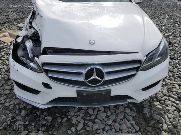 2014 Mercedes-Benz E E 350 Luxury with VIN WDDHF8JB6EA860573, listed as a Copart auction lot 44491065 with 159,916 mi miles and Salvage Title. Bid and sale history available at carsss.com. Image 11.
