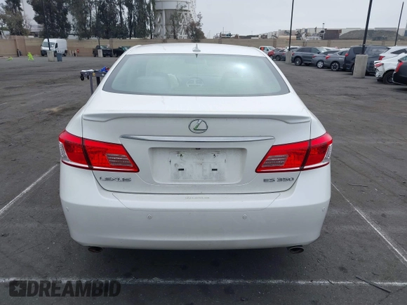 2010 Lexus ES with VIN JTHBK1EG5A2410652, listed as a IAAI auction lot 41997475 with 167,468 mi miles. Bid and sale history available at carsss.com. Image 17.