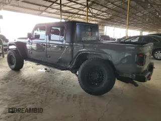 2020 Jeep Gladiator Mojave with VIN 1C6JJTEG1LL202459, listed as a Copart auction lot 79334434 with 49,515 mi miles and Salvage title. Bid and sale history available at DreamBid. Image 2.