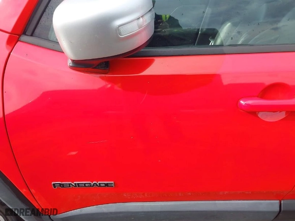 2016 Jeep Renegade Limited with VIN ZACCJADT4GPD65094, listed as a IAAI auction lot 41364080 with 133,737 mi miles. Bid and sale history available at carsss.com. Image 19.