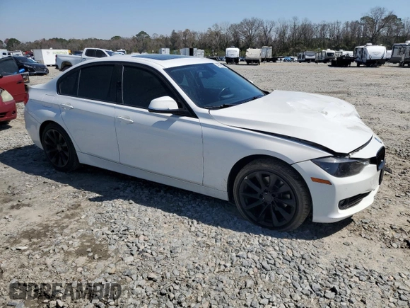 2015 BMW 3 Series 320i xDrive z VIN WBA3C3G51FNT53248, wystawiony jako Copart lot #48796835 z przebiegiem 134 063 mil mil oraz Szkoda całkowita • Salvage title. Historia ofert i sprzedaży dostępna na DreamBid. Obrazek 4.