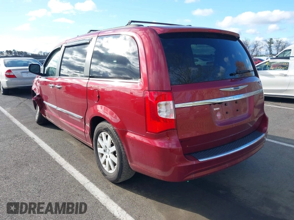 2012 Chrysler Town & Country Touring-L with VIN 2C4RC1CG3CR413148, listed as a IAAI auction lot 42040272 with 137,631 mi miles. Bid and sale history available at carsss.com. Image 3.