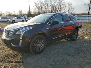 2017 Cadillac XT5 Luxury AWD z VIN 1GYKNDRS2HZ122057, wystawiony jako Copart lot #41686825 z przebiegiem 136 844 mil mil oraz Szkody całkowita. Historia ofert i sprzedaży dostępna na DreamBid. Obrazek 1.
