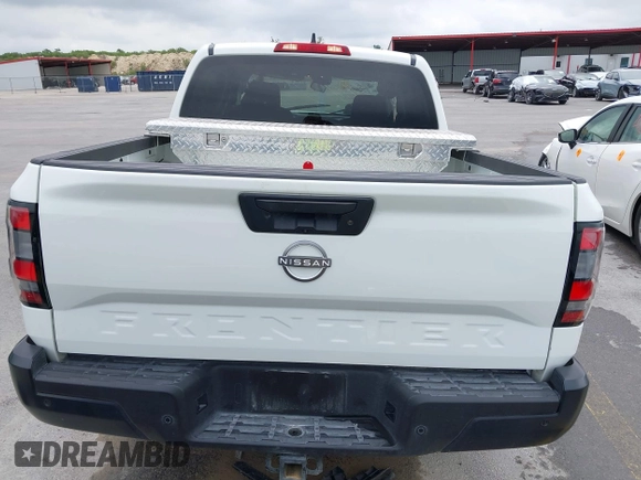 2022 Nissan Frontier SV with VIN 1N6ED1EJ4NN696435, listed as a IAAI auction lot 42184739 with 13,770 mi miles and . Bid and sale history available at DreamBid. Image 17.
