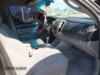 2010 Toyota Tacoma PreRunner with VIN 3TMJU4GNXAM099667, listed as a IAAI auction lot 41530993 with 201,375 mi miles and . Bid and sale history available at DreamBid. Image 5.