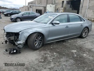 2011 Audi A8 z VIN WAURVAFD9BN006004, wystawiony jako Copart lot #47996165 z przebiegiem 132 799 mil mil oraz Szkoda całkowita • Salvage title. Historia ofert i sprzedaży dostępna na DreamBid. Obrazek 1.