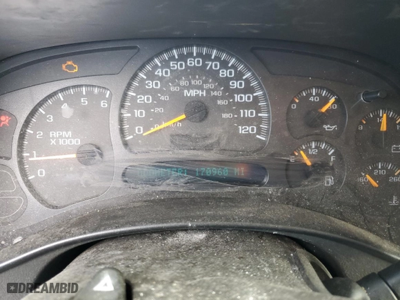 2005 GMC Sierra 1500 Work Truck with VIN 1GTEC19Z85E333092, listed as a Copart auction lot 67481464 with 170,960 mi miles and Salvage Title. Bid and sale history available at carsss.com. Image 9.