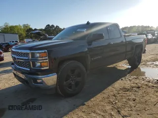 2015 Chevrolet Silverado 1500 LT with VIN 1GCVKREH9FZ410948, listed as a Copart auction lot 51930805 with 495,879 mi miles and Salvage Title. Bid and sale history available at carsss.com. Image 1.