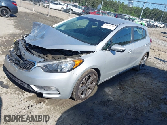 2016 Kia Forte EX with VIN KNAFX5A89G5627605, listed as a IAAI auction lot 42022725 with 87,712 mi miles and . Bid and sale history available at carsss.com. Image 2.
