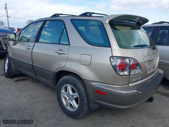 2003 Lexus RX 300 with VIN JTJHF10U430301527, listed as a IAAI auction lot 41775569 with 121,736 mi miles. Bid and sale history available at carsss.com. Image 3.