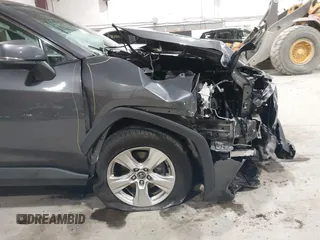 2020 Toyota RAV4 XLE with VIN 2T3P1RFV7LW110207, listed as a IAAI auction lot 41715101 with 57,520 mi miles. Bid and sale history available at carsss.com. Image 6.