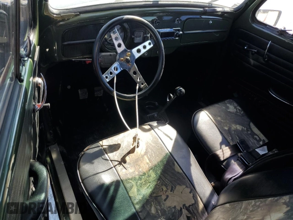 1962 Volkswagen Beetle with VIN 4678770, listed as a Copart auction lot 43147385 with 1,657 mi miles and Non Repairable. Bid and sale history available at DreamBid. Image 8.