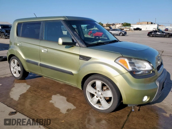 2010 Kia Soul + with VIN KNDJT2A25A7177174, listed as a Copart auction lot 52167295 with 86,752 mi miles and Salvage Title. Bid and sale history available at DreamBid. Image 4.