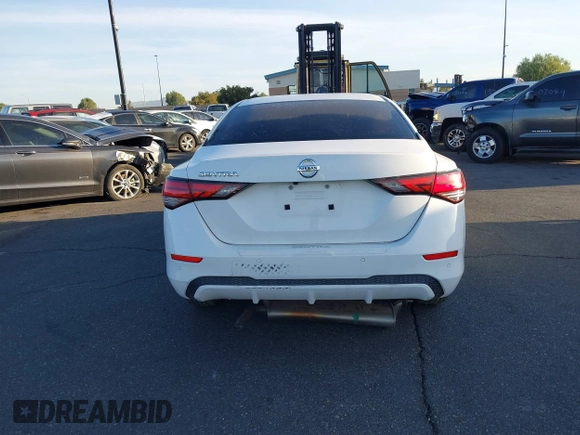2020 Nissan Sentra S with VIN 3N1AB8BV1LY305204, listed as a IAAI auction lot 41749018 with 40,381 mi miles. Bid and sale history available at carsss.com. Image 16.