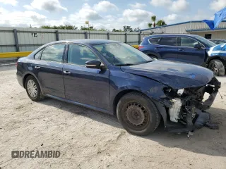 2014 Volkswagen Passat S с VIN 1VWAT7A31EC089965, выставлен на аукционе Copart как лот 58954655 с пробегом 134 695 миль миль и Списание • Salvage title. История ставок и продаж доступна на DreamBid. Изображение 4.