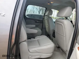 2007 Chevrolet Suburban LT with VIN 3GNFK16387G207034, listed as a Copart auction lot 53916845 with 138,015 mi miles and Salvage Title. Bid and sale history available at carsss.com. Image 10.