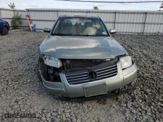 2003 Volkswagen Passat GLS with VIN WVWPD63B23P040532, listed as a Copart auction lot 75184604 with 132,001 mi miles and Salvage Title. Bid and sale history available at carsss.com. Image 5.
