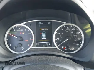 2018 Nissan Sentra S z VIN 3N1AB7AP4JY335596, wystawiony jako IAAI lot #41833674 z przebiegiem 95 949 mil mil oraz . Historia ofert i sprzedaży dostępna na DreamBid. Obrazek 7.