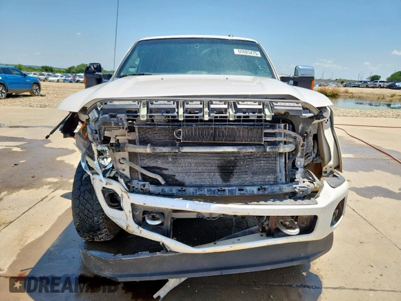 2016 Ford F-250 Lariat with VIN 1FT7W2BT4GEB75820, listed as a Copart auction lot 60885475 with 91,786 mi miles and Salvage title. Bid and sale history available at DreamBid. Image 5.