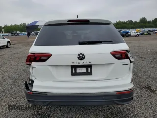 2024 Volkswagen Tiguan SE with VIN 3VVMB7AX7RM174711, listed as a Copart auction lot 56781655 with 7,253 mi miles and Salvage title. Bid and sale history available at DreamBid. Image 6.