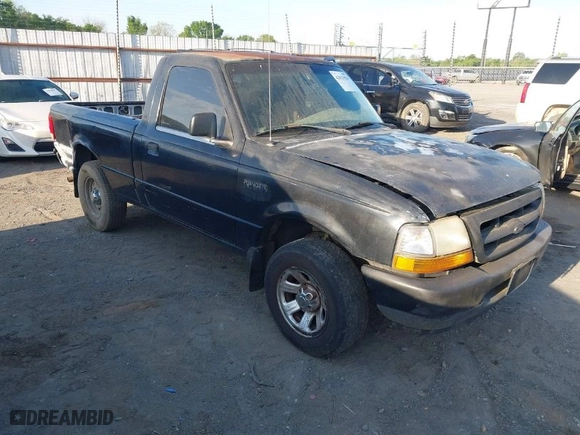 2000 Ford Ranger XL with VIN 1FTYR10C0YPA77074, listed as a IAAI auction lot 42023554 with 179,390 mi miles. Bid and sale history available at carsss.com. Image 1.
