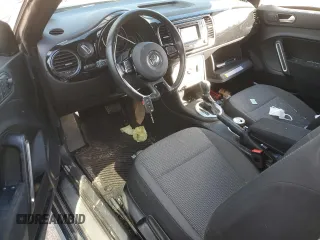 2019 Volkswagen Beetle S with VIN 3VWFD7AT3KM710264, listed as a Copart auction lot 80667354 with 53,821 mi miles and Salvage Title. Bid and sale history available at carsss.com. Image 8.