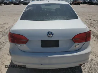 2014 Volkswagen Jetta S z VIN 3VW2K7AJ2EM413722, wystawiony jako Copart lot #61877505 z przebiegiem Nie podano mil oraz Szkoda całkowita • Salvage title. Historia ofert i sprzedaży dostępna na DreamBid. Obrazek 6.