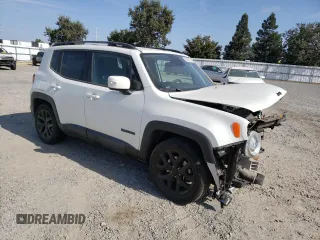 2018 Jeep Renegade Latitude with VIN ZACCJABH5JPH93990, listed as a Copart auction lot 68153784 with 39,454 mi miles and Salvage title. Bid and sale history available at DreamBid. Image 4.