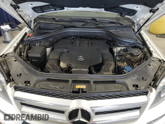 2016 Mercedes-Benz GL with VIN 4JGDF6EE2GA677199, listed as a Copart auction lot 72942304 with 118,244 mi miles and Salvage Title. Bid and sale history available at carsss.com. Image 12.
