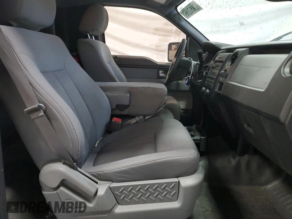 2014 Ford F-150 XL with VIN 1FTNF1CF9EKD84575, listed as a Copart auction lot 52136825 with 211,014 mi miles and Clean title. Bid and sale history available at DreamBid. Image 10.