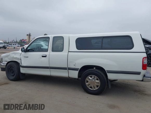 1995 Toyota T100 DX with VIN JT4VD12E1S0006336, listed as a IAAI auction lot 42153039 with 197,002 mi miles and . Bid and sale history available at DreamBid. Image 15.