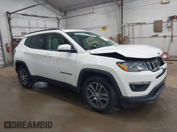 2019 Jeep Compass Latitude with VIN 3C4NJCBB8KT685910, listed as a IAAI auction lot 42423224 with 70,236 mi miles and . Bid and sale history available at DreamBid. Image 1.